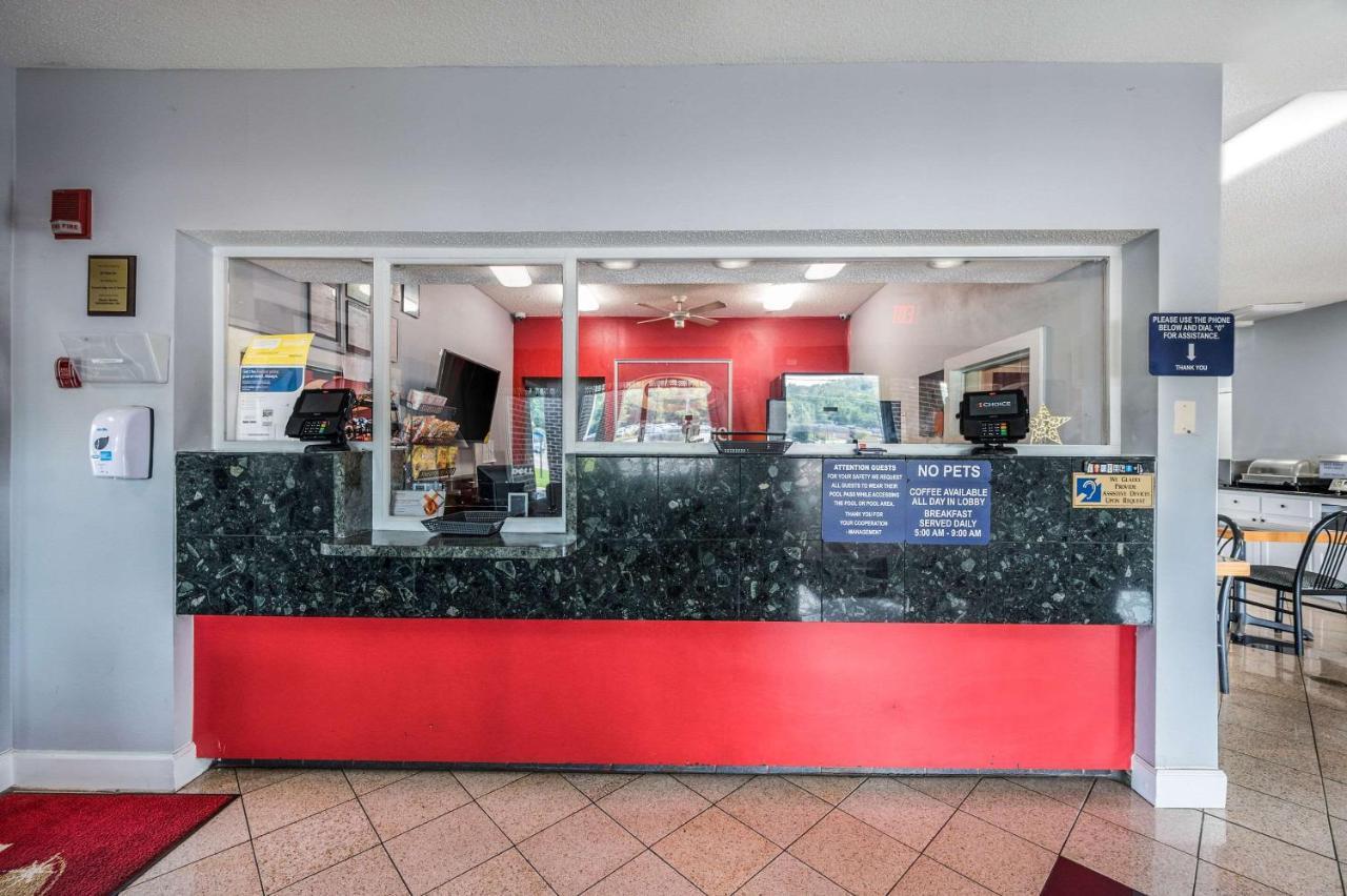 Econo Lodge Inn & Suites University Huntsville Dış mekan fotoğraf