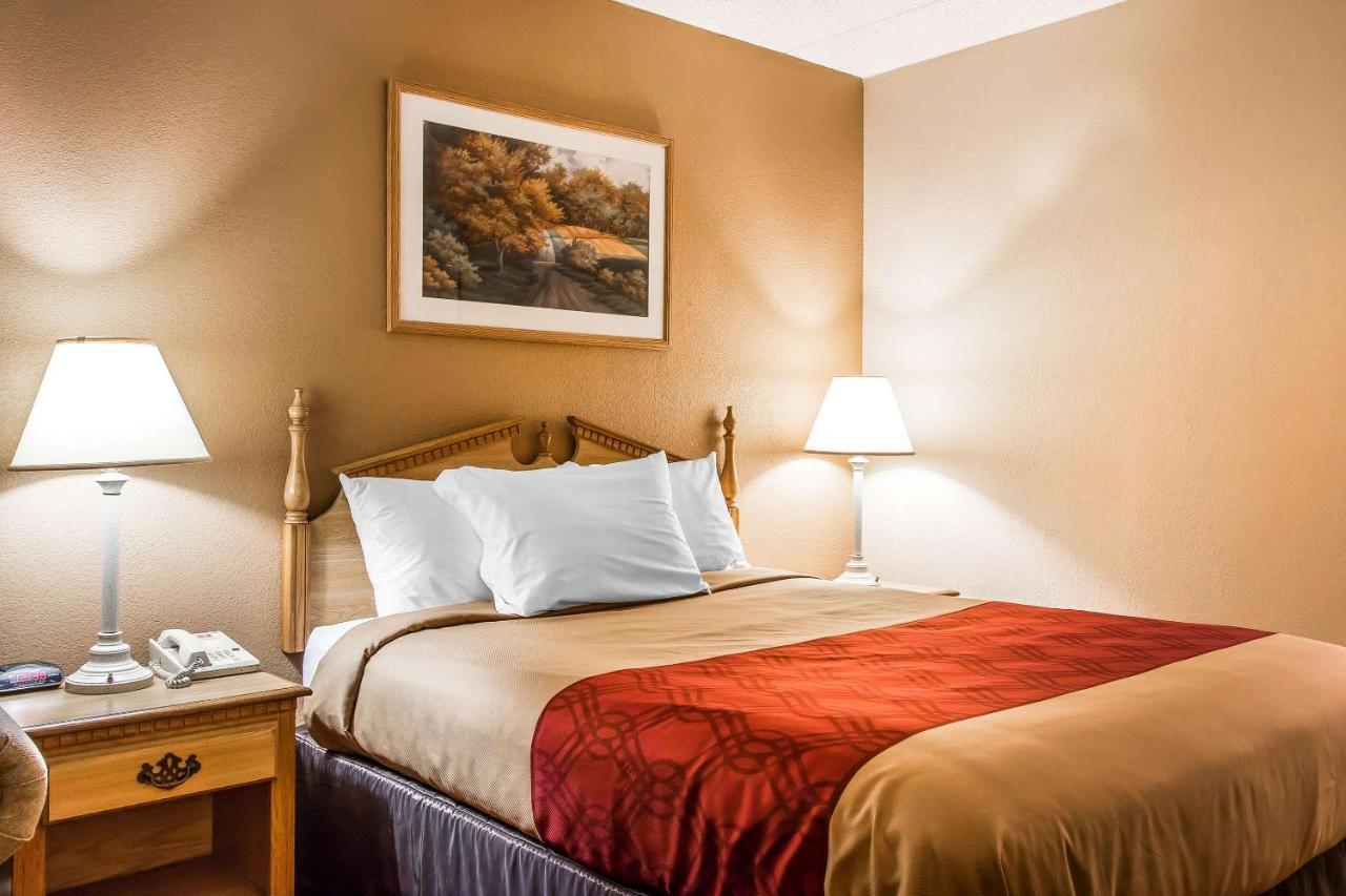 Econo Lodge Inn & Suites University Huntsville Dış mekan fotoğraf