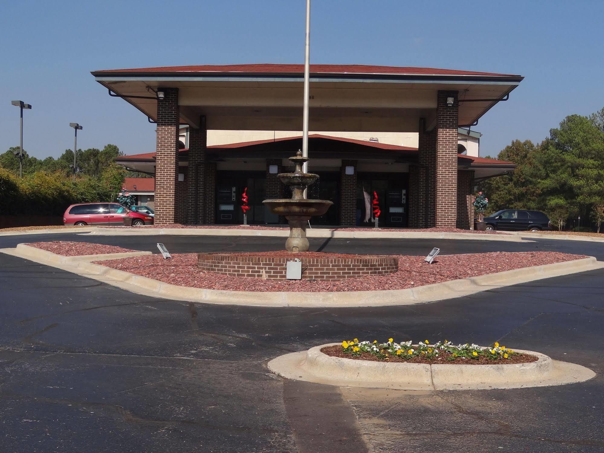 Econo Lodge Inn & Suites University Huntsville Dış mekan fotoğraf